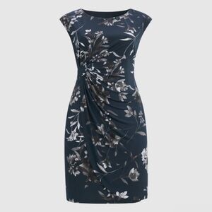 Laura | NWT Blue Floral Sleeveless Jersey Midi Dress 💙